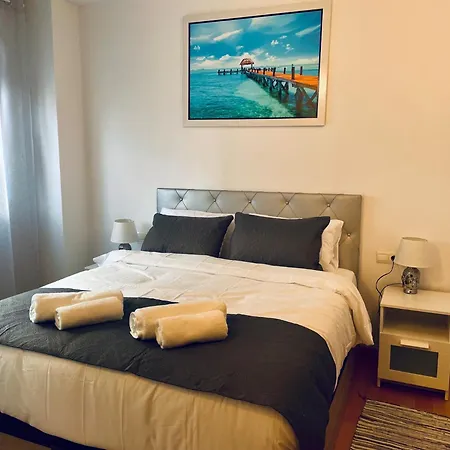 Luxe Forum Terrace Apartamento *